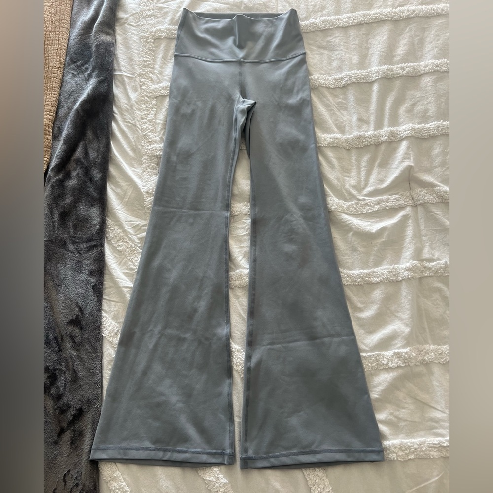 Fabletics Ultra High Waisted Pureluxe Flare Leggings - Picture 4 of 6